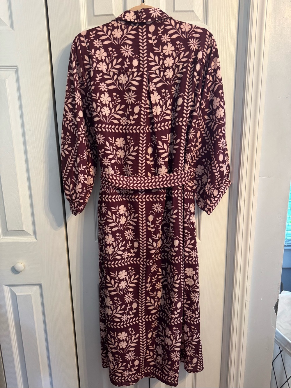 Avara Midi Dress - Picture 3 of 4